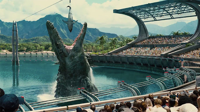 Jurassic World, Chris Pratt, Nick Robinson, movie review, Bryce Dallas Howard, Indominus rex, Isla Nublar, dinosaur, 