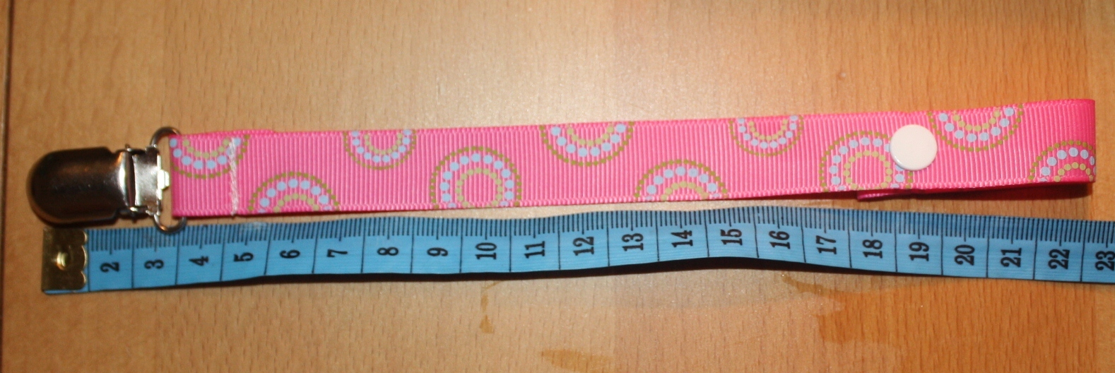 Yummy Mummys' Dummy Clips How to make a dummy clip....safely!