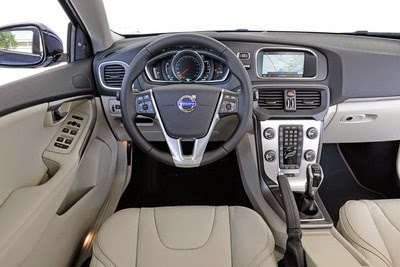Volvo V40 Cross Country Spesifikasi Volvo V40 Cross Country