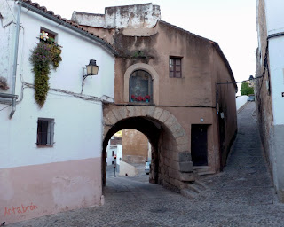 Arco del Cristo. Puerta del Río