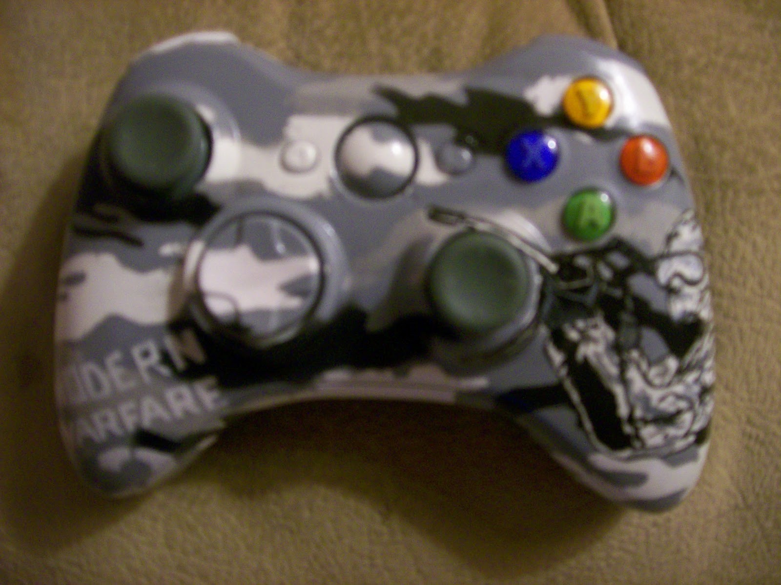 Airbrush Master Xbox 360 faceplates and controllers