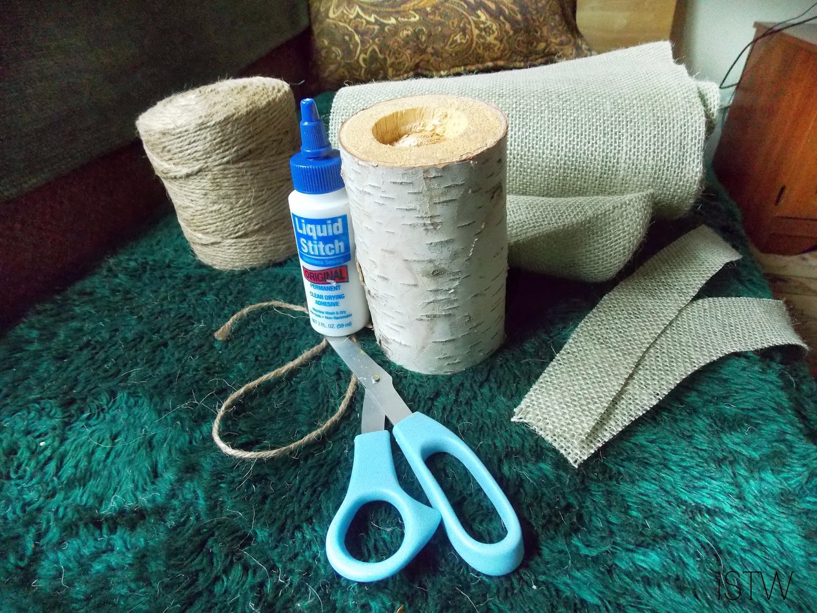 iSavor the Weekend DIY Birchwood Candle Holders Centerpiece