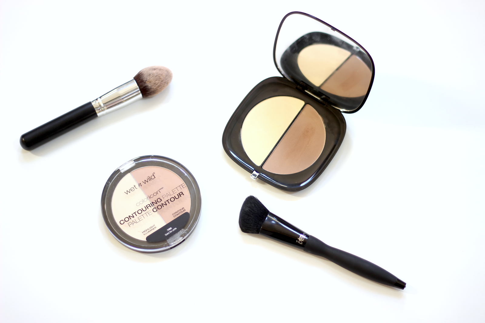 Marc Jacobs Instamarc Light Filtering Contour Powder vs. Wet n Wild