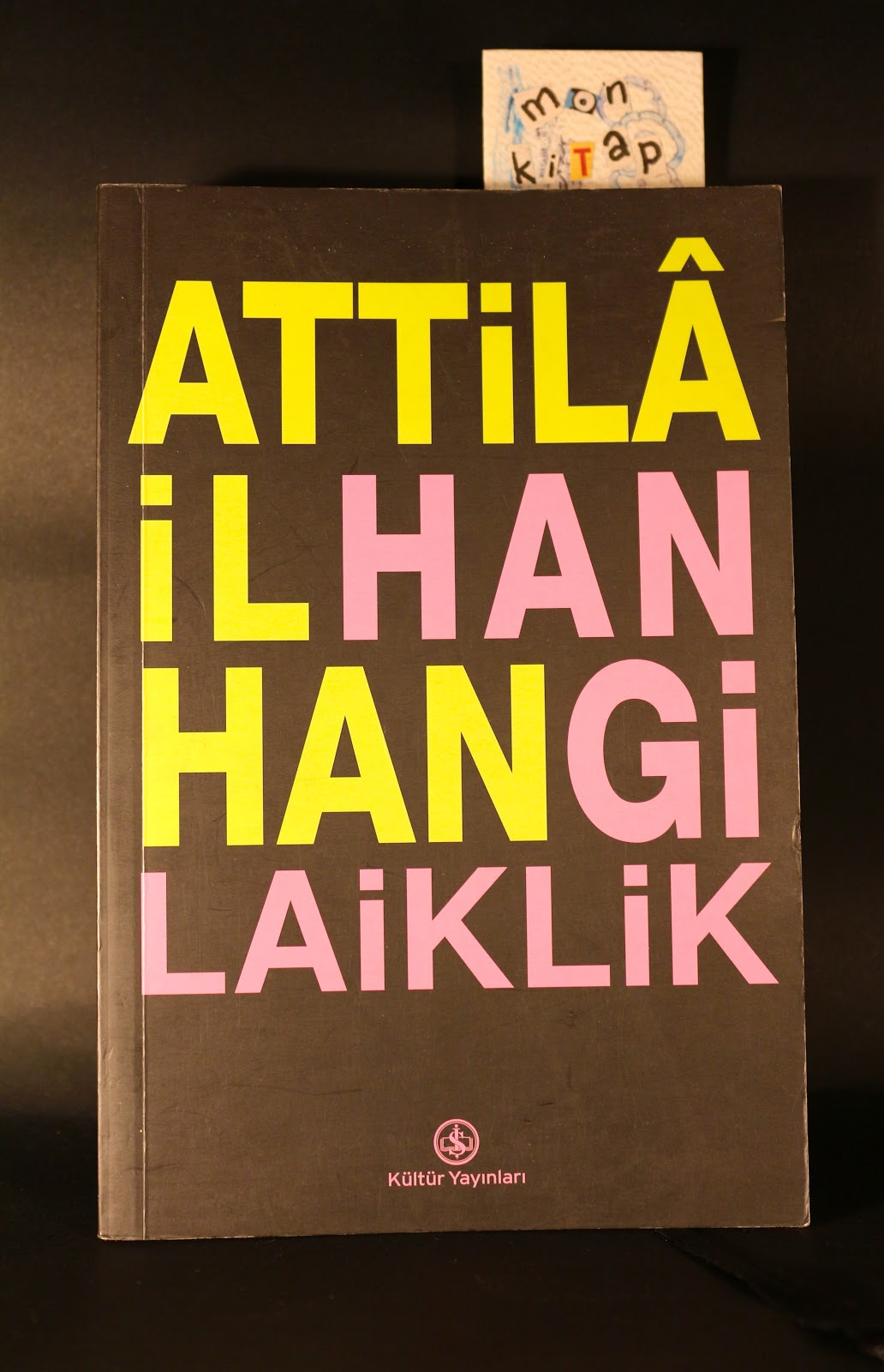 Attila İlhan Kitaplığı mon kitap