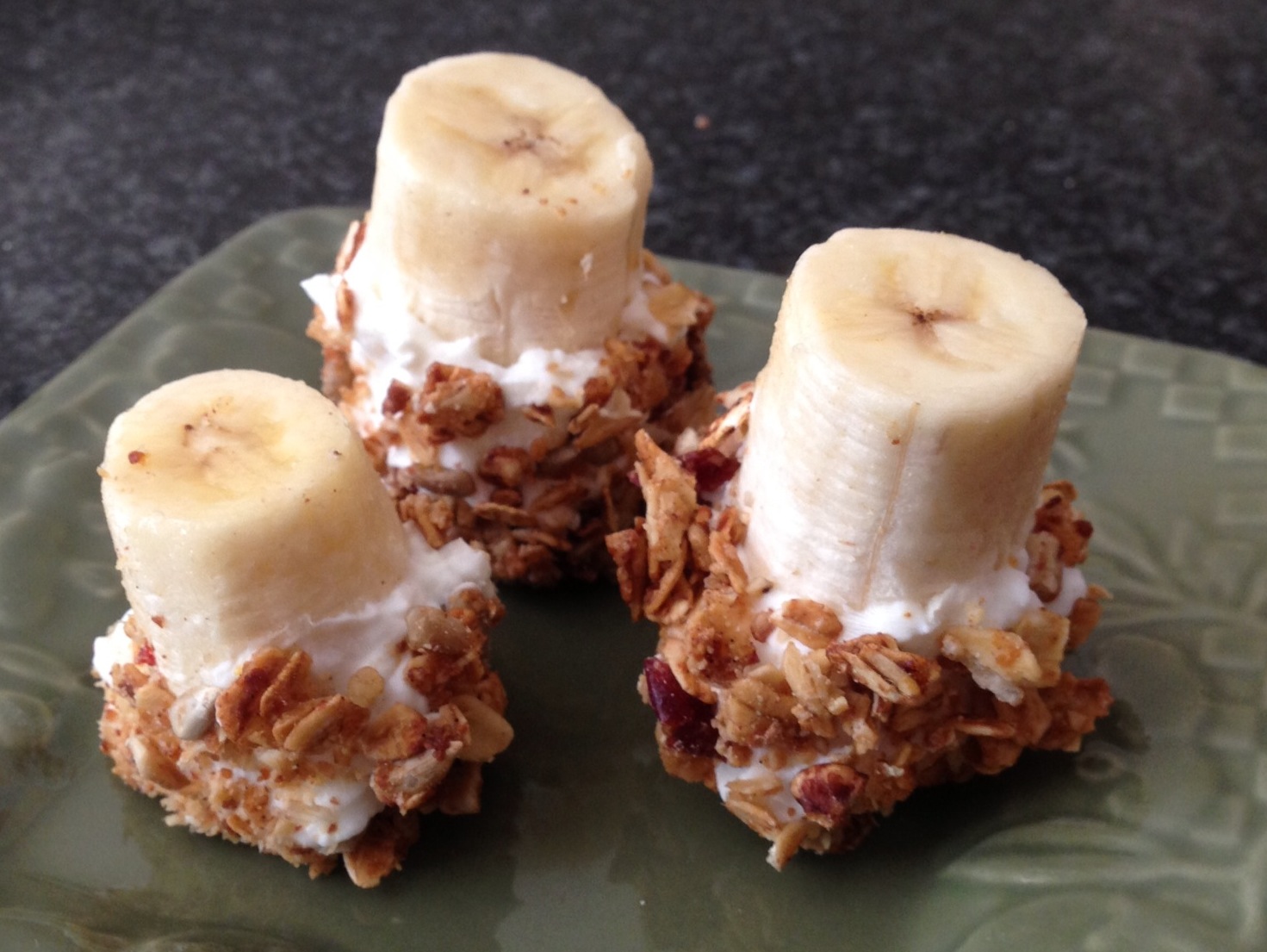 Food Hunter's Guide to Cuisine Yogurt & Granola Covered Frozen Bananas