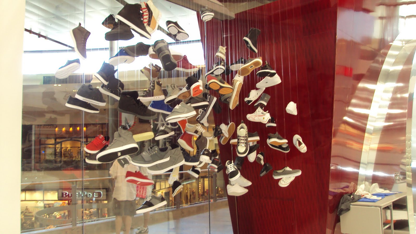 fashion addictts SHOE PALACE(VEGAS)