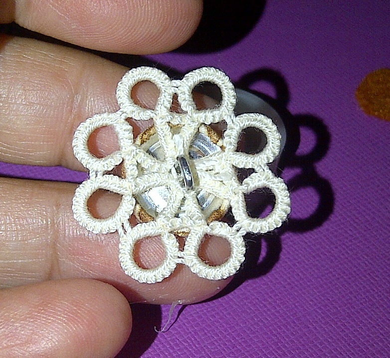 TataRenda Tatting and Buttons