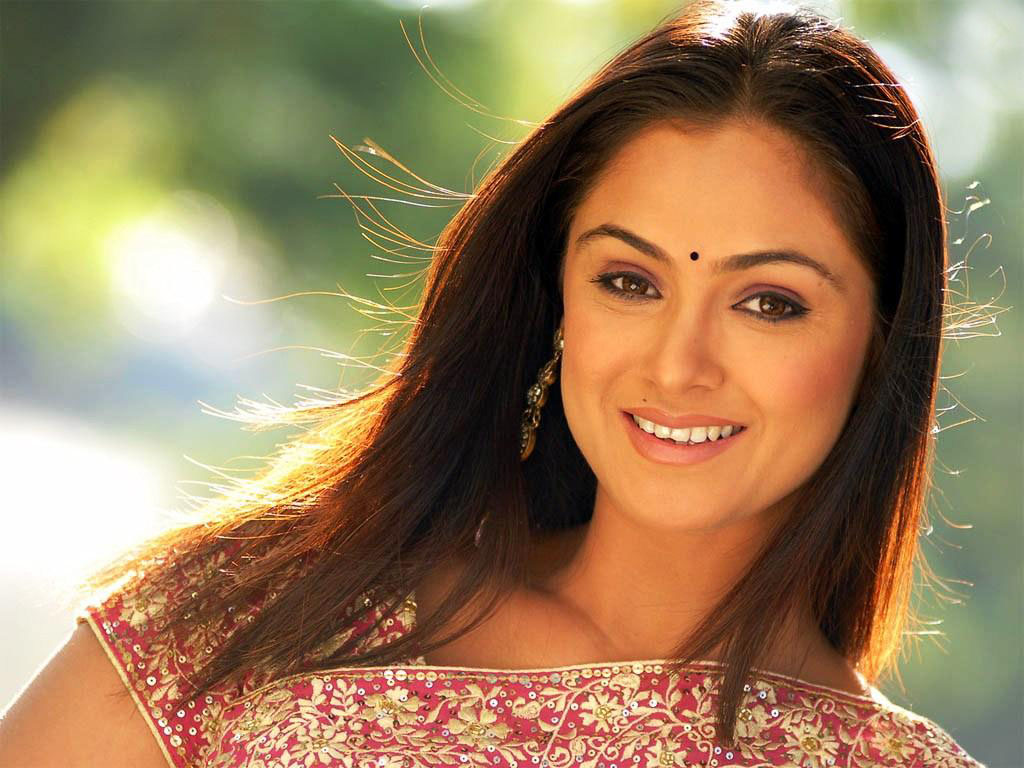 Free Download Simran new wallpapers 2012