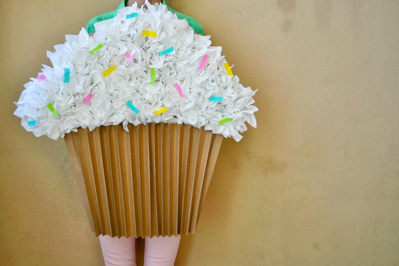 cupcake costume diy testers easy diy cupcake costume last minute costume cupcake costume diy testers easy diy cupcake costume last minute costume