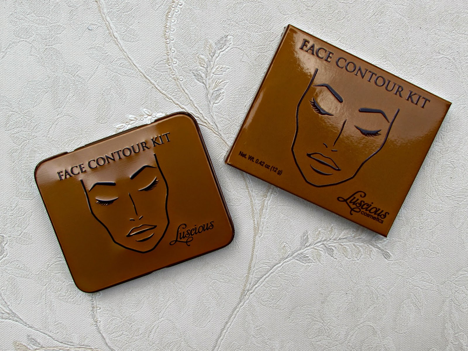 Luscious Cosmetics Launches Face Contour Kit + Swatches! / NAYAB LOVES