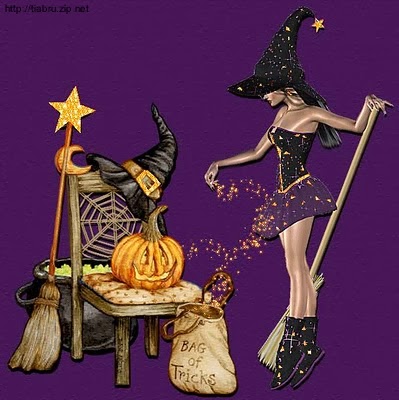 Halloween. Uma Bruxa Feia E Assustadora Está Na Toca De Uma Bruxa