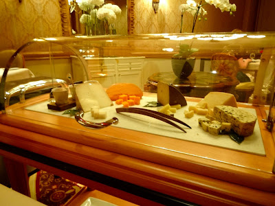 Victoria & Albert's Queen Victoria Room Victoria & Albert's Queen Victoria Room