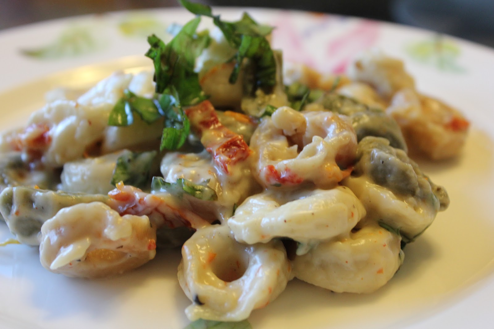 Tortellini with Sundried Tomato and Basil Cream Sauce Erin's Kosher