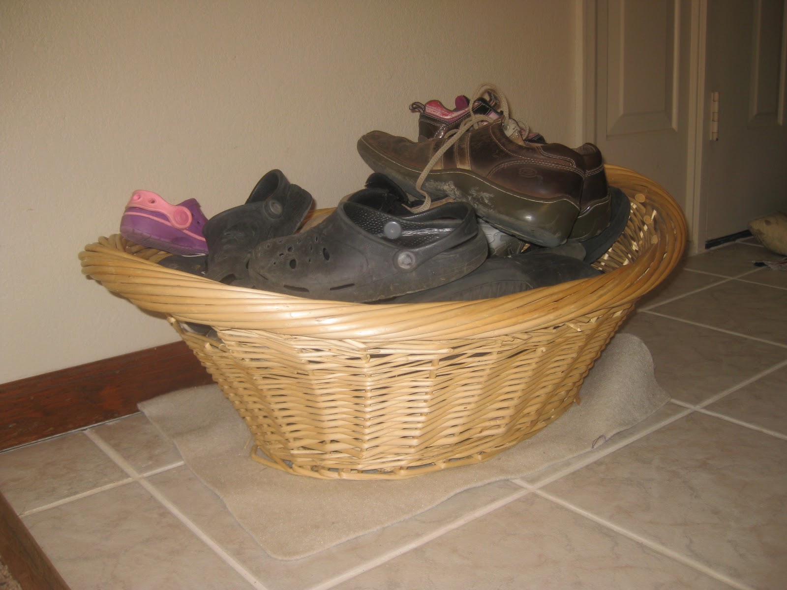 Thy Word WFMW Organizing shoes