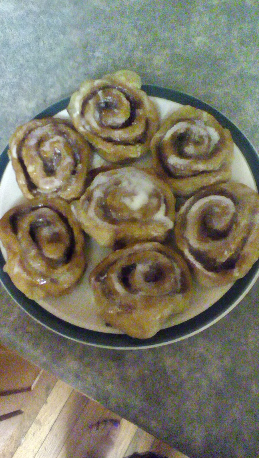 Roberta's World Rhodes Bake N Serve Cinnamon Rolls