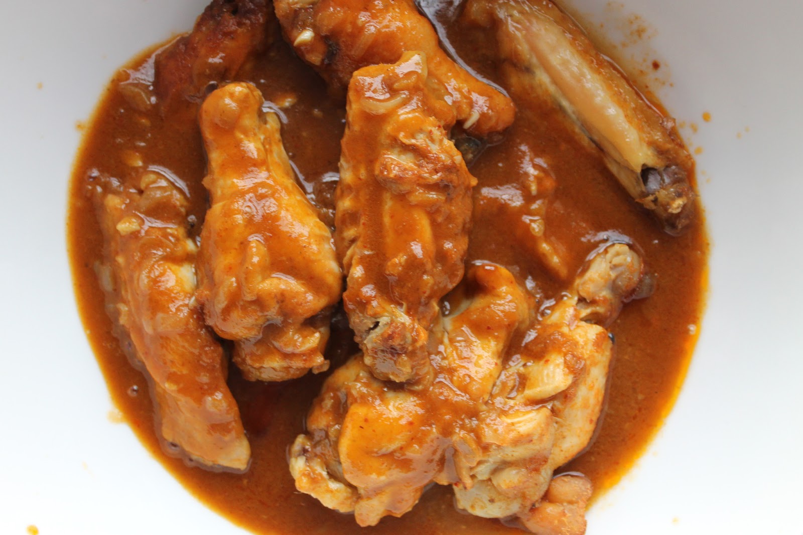 Life on Food Slow Cooker Curry Chicken Wings