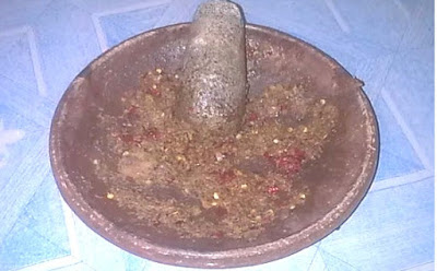 MENGOBATI PERUT SAKIT KARENA SAMBAL