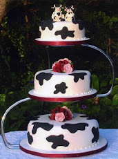 Unique Wedding Cake of the Month