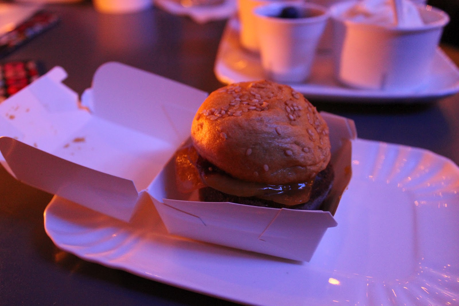 Strawberry Sisters Slider Bar