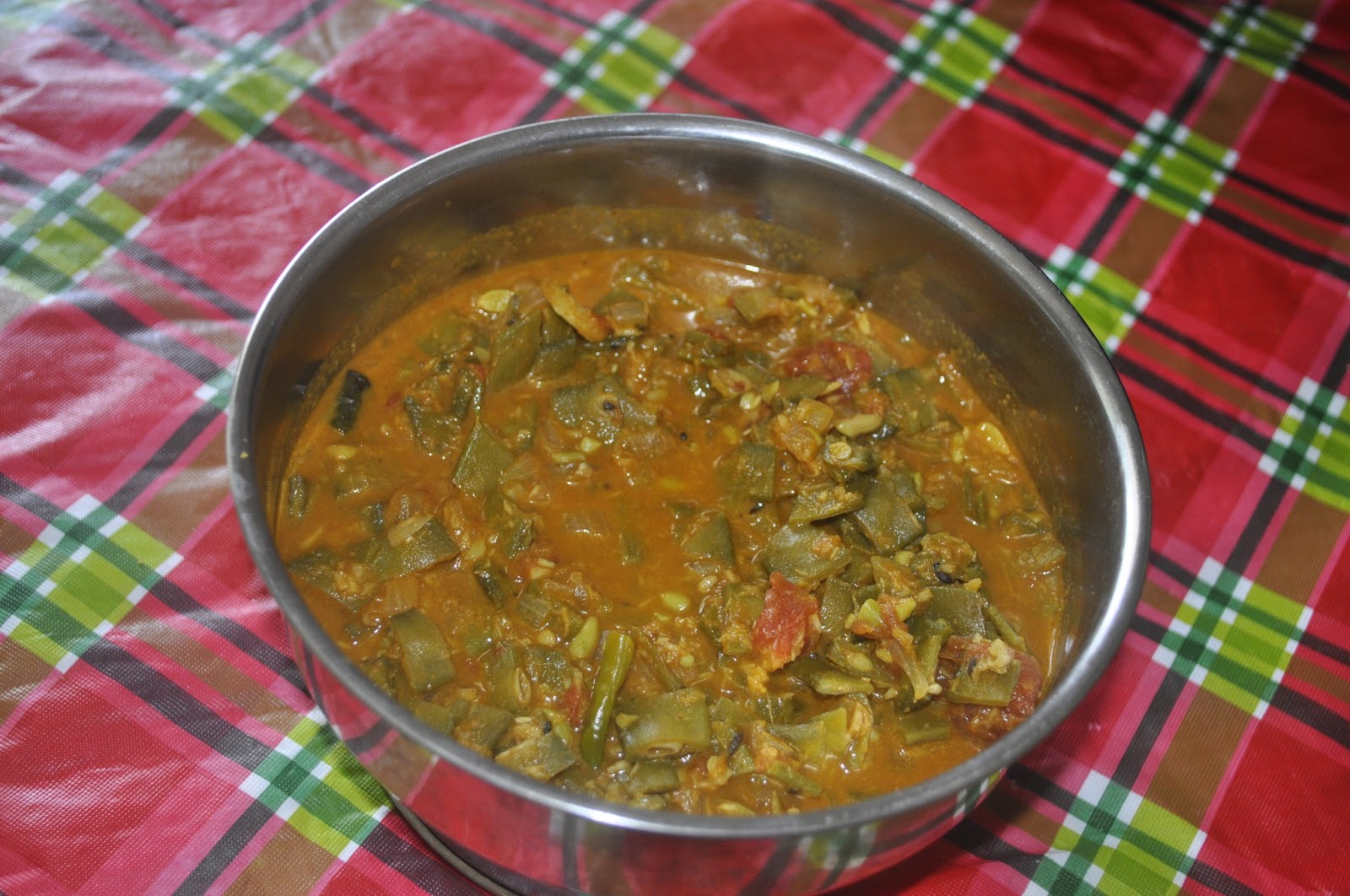 Neathra's Cuisine Broad Beans Coconut Curry / Avarakkai Thengai