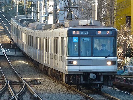 東京メトロ日比谷線 東横線直通 菊名行き1　03系LED(廃止)