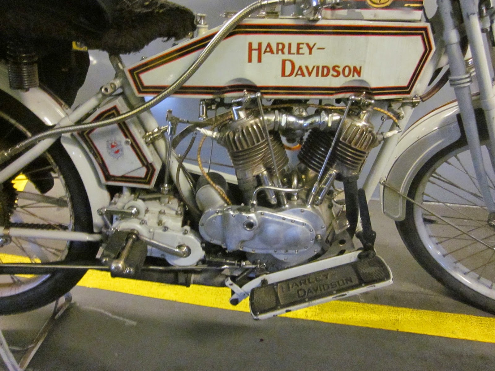 Harley-Davidson 1915 KT Board Racer Harley-Davidson 1915 KT Board Racer