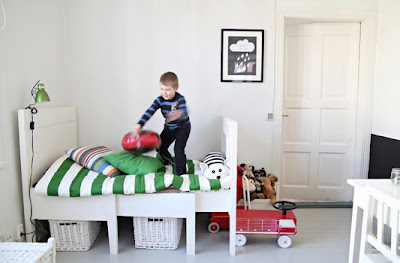 Pokój dla chłopca w stylu skandynawskim chłopca, dziecka, jak urządzić, kids, klasyczne zabawki jak kiedyś, pokój dla dziewczynki, Pomysł na..., room for children, styl skandynawski, Style w urządzaniu wnętrz, swedish style, szwedzki design,