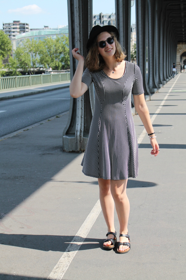 Bir-Hakeim Paris, France, fashion blogger