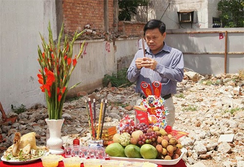 le cung sua chua nha