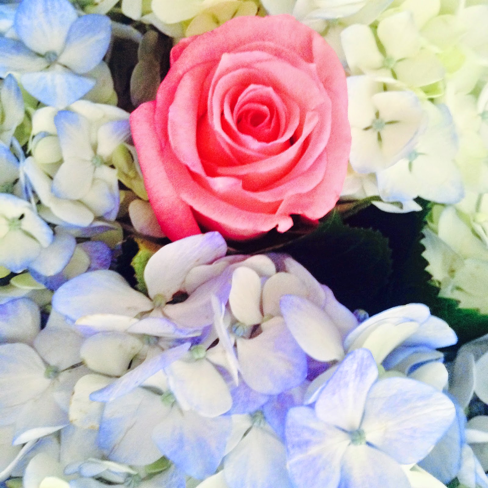 A Touch of Southern Grace Insta Flowers
