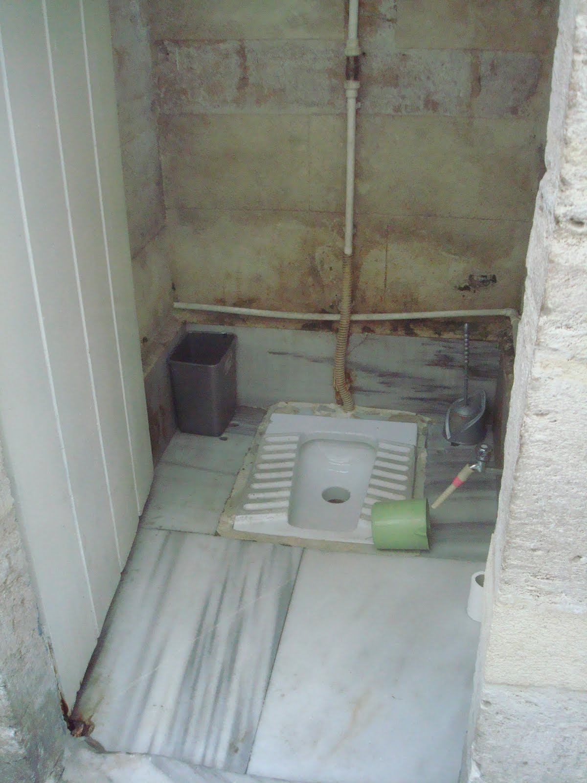 ROWDY IN GERMANY IstanbulDay 1