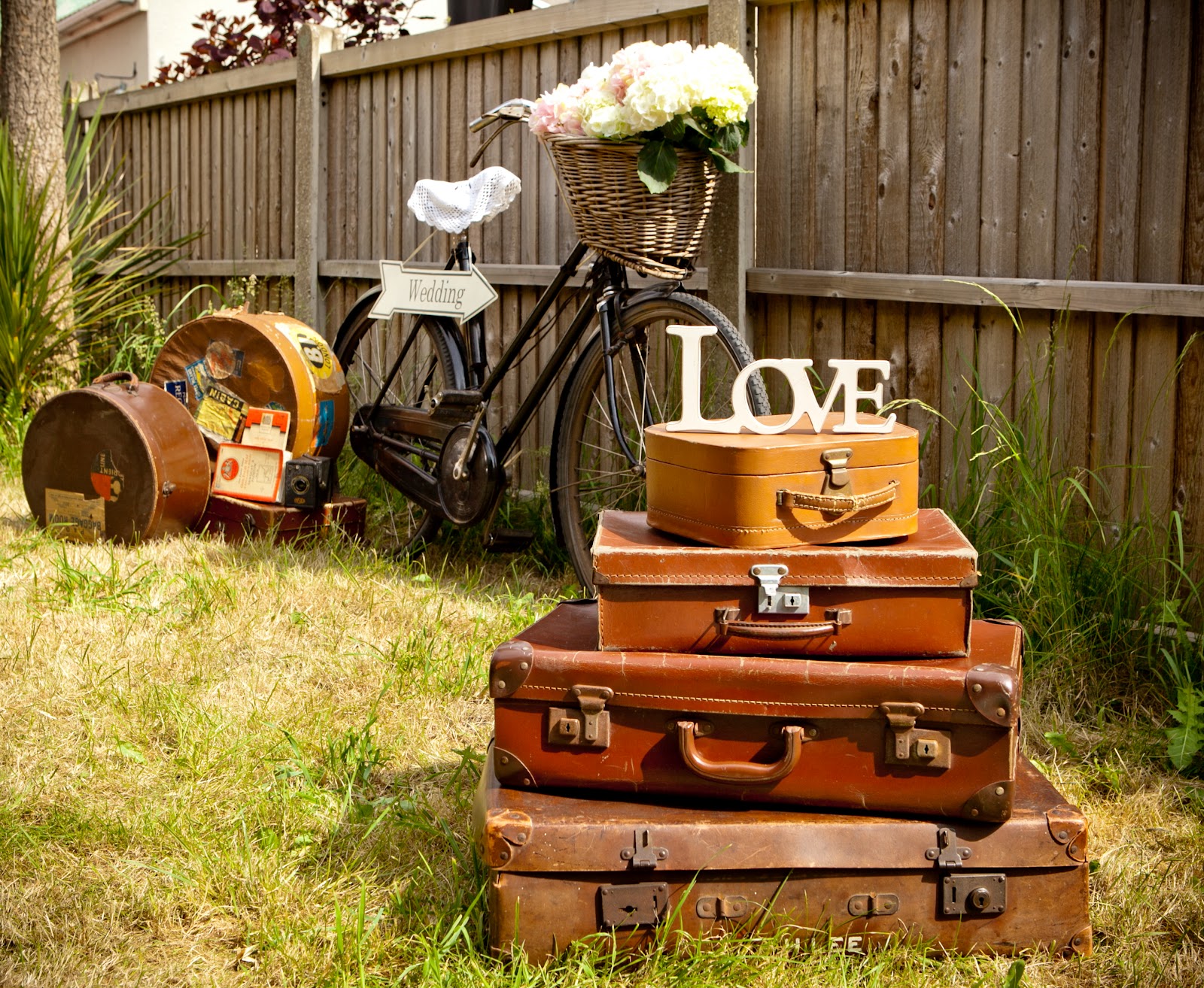 Bristol Vintage Wedding Fair A SUNNY PROPS PHOTO SHOOT