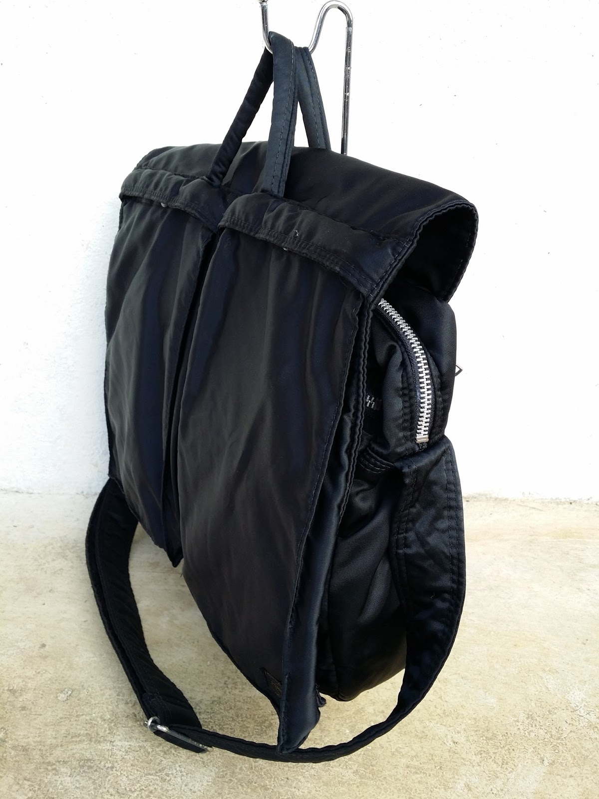 d0rayakEEbaG PORTER Black Nylon Large Messenger Bag