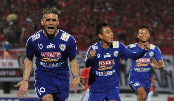 Piala Jendral Sudirman Hari Ini: Arema Cronus vs Persegres 10 Nov 2015 Piala Jendral Sudirman Hari Ini: Arema Cronus vs Persegres 10 Nov 2015