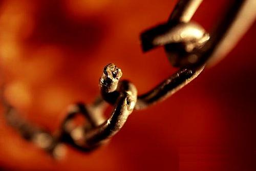 cadenas rotas plan de vuelo 161 abajo las cadenas cadenas rotas plan de vuelo 161 abajo las cadenas