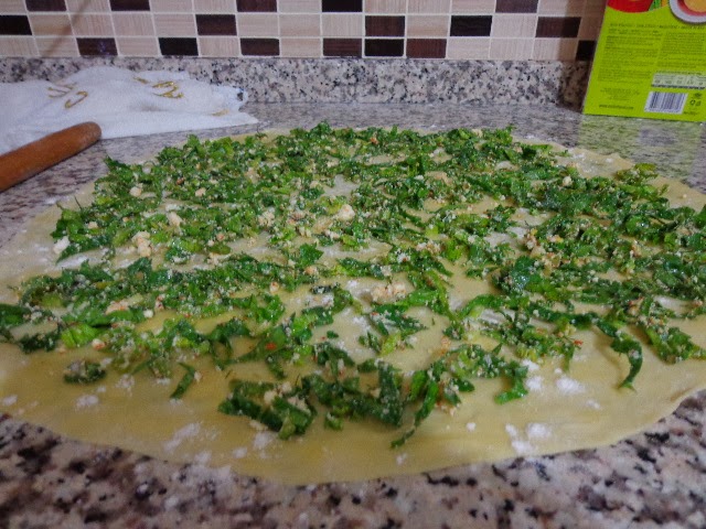 El açması ıspanaklı börek )) Gülizin Dünyası..