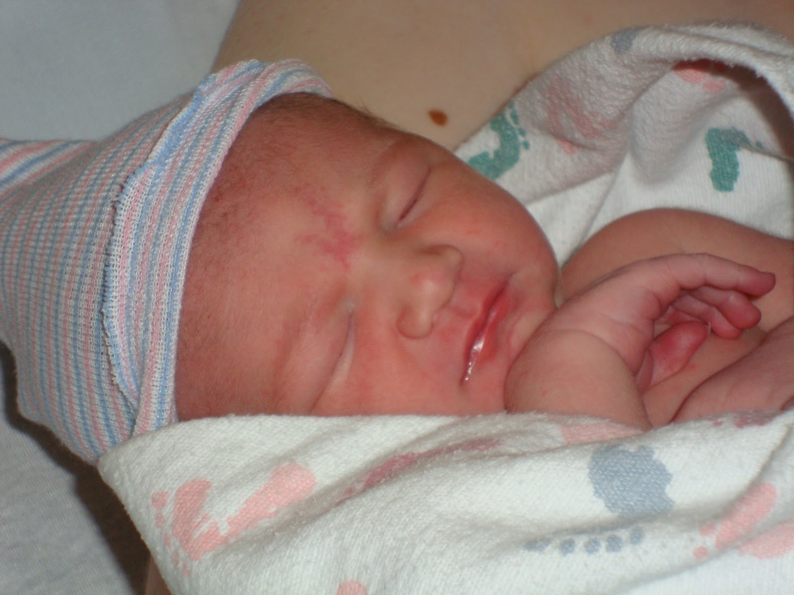 1 day baby photos
