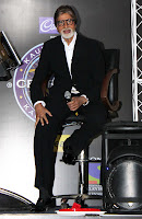 Amitabh Bachchan Flags Off 'KBC 6' Hot Seat Van Photos