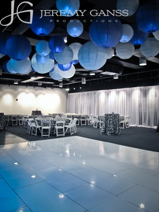 T I M E L E S S S O P H I S T I C A T E D A R T I S T