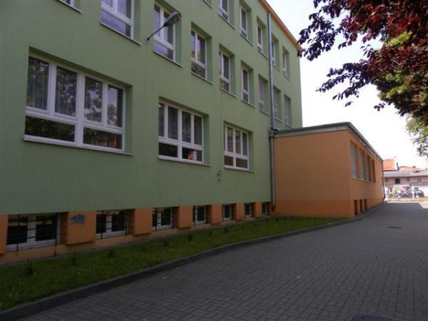 Имеет ли право лицей 14 жуковскийзаставлять ходить на платный дополнительный язык Имеет ли право лицей 14 жуковскийзаставлять ходить на платный дополнительный язык