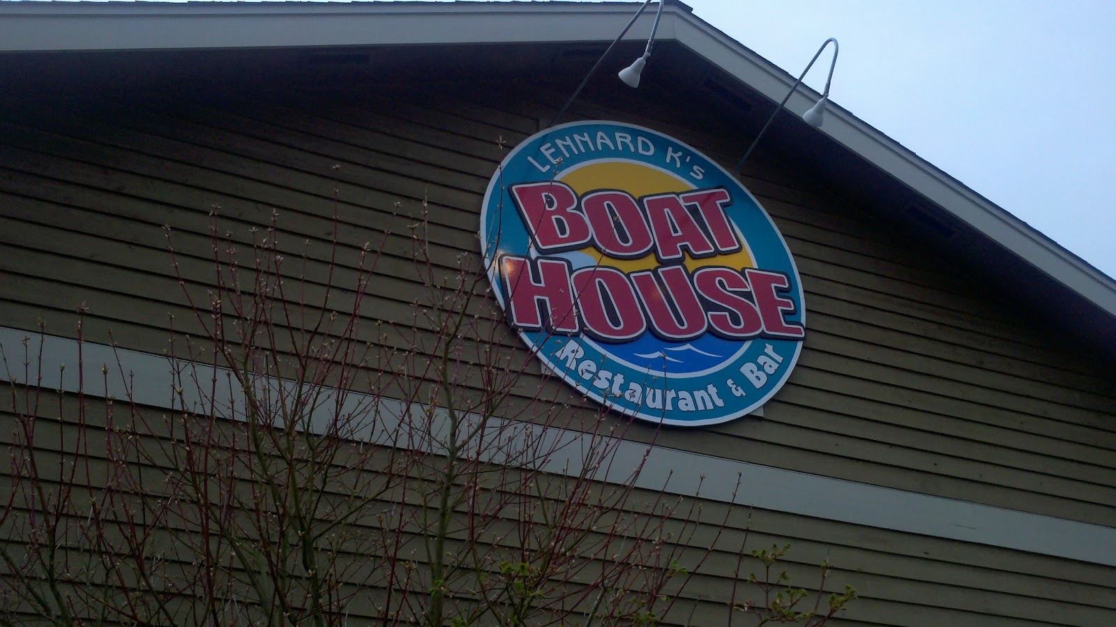 Stella's Guide to Living April 2012