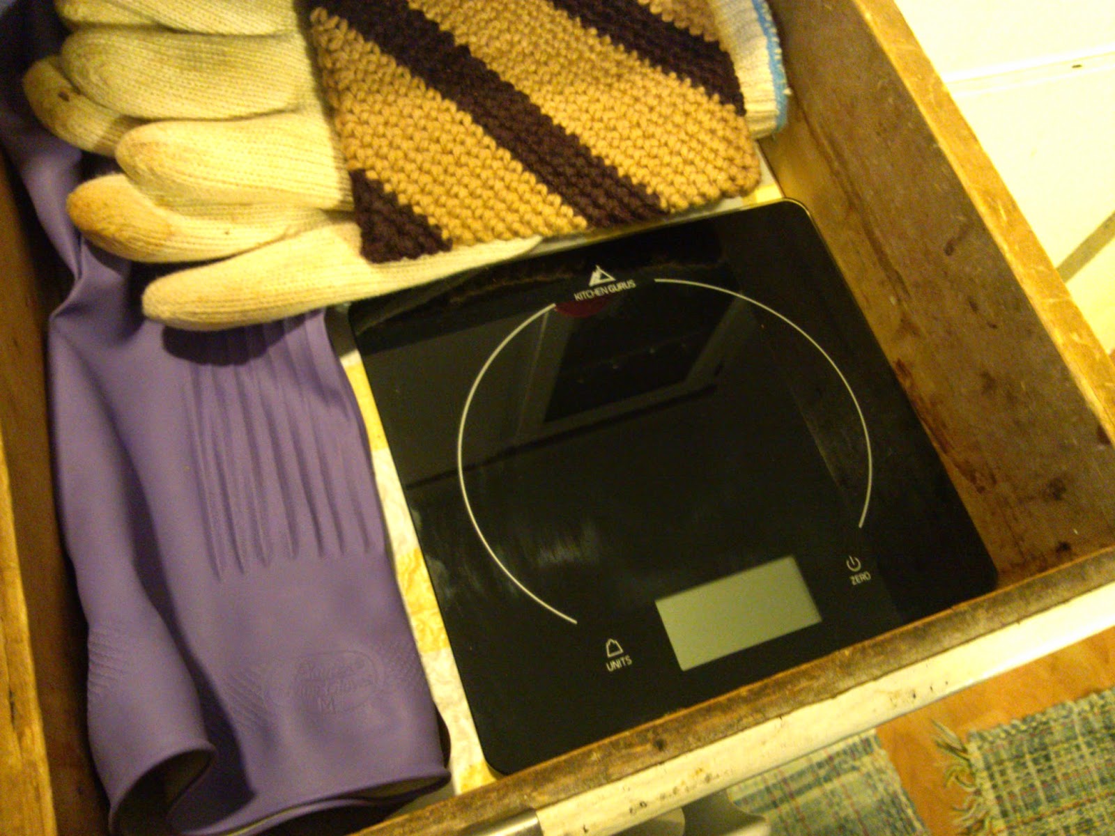 Kitchen Gurus Glass Top Digital Food Scale Review Kitchen Gurus Glass Top Digital Food Scale Review