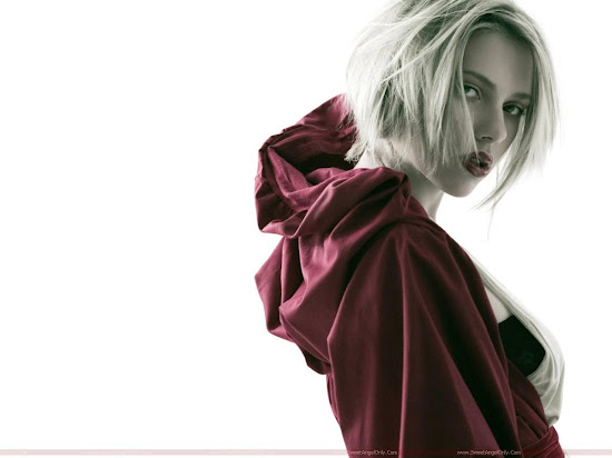 Scarlett Johansson_Click on the Image for Larger View Scarlett Johansson American hot Actress