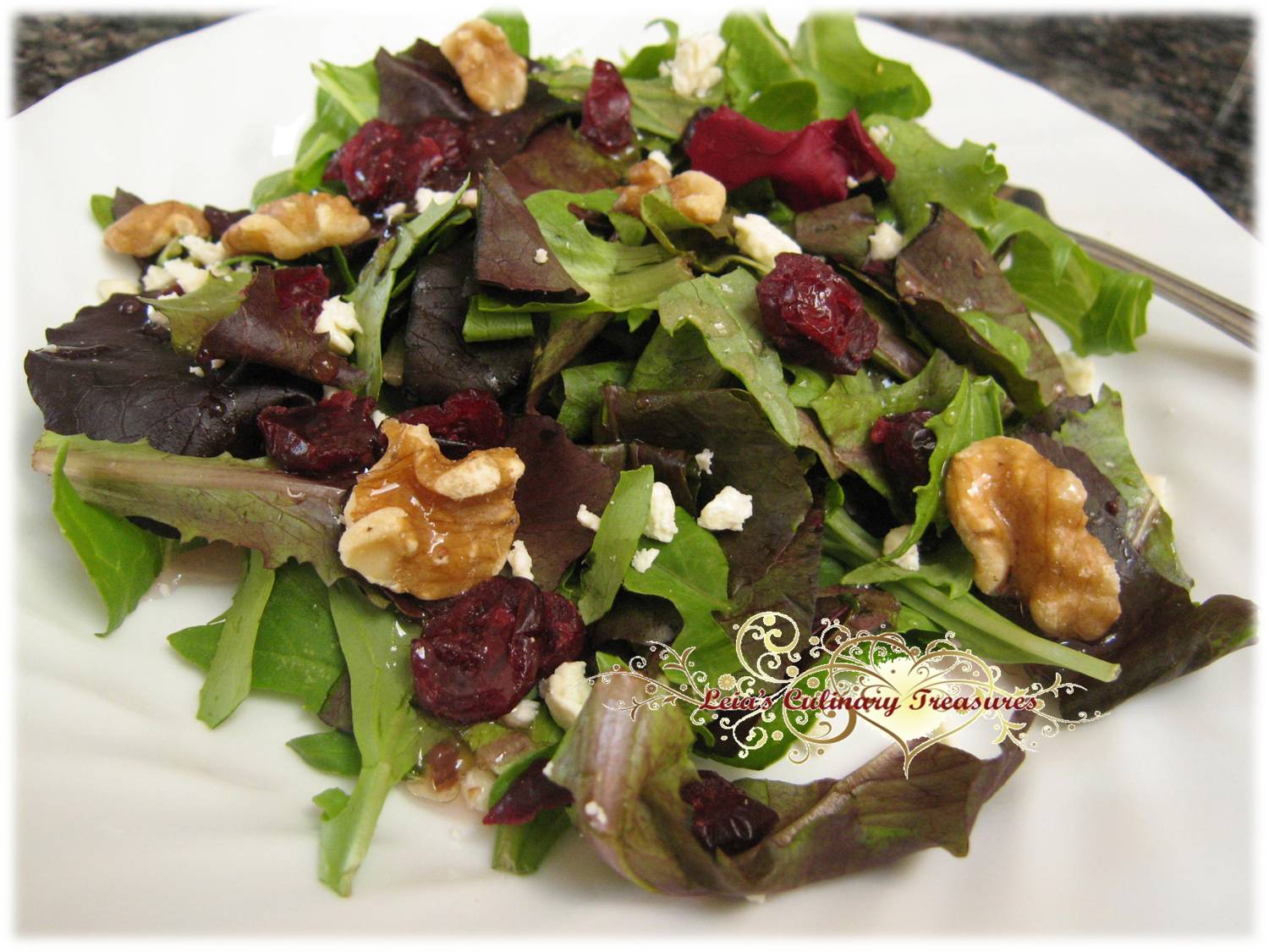 Leia's Culinary Treasures Cranberry, Walnuts and Goat Cheese Salad
