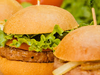 Resep Burger Mini Kotak Isi Daging Panggang Sederhana Resep Burger Mini Kotak Isi Daging Panggang Sederhana