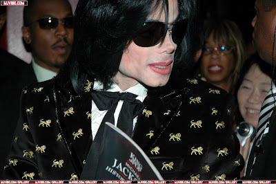 Michael Jackson na Festa Vip em TóQuio 08.03.07 - (40 Fotos) Michael+jackson+japan+jap%C3%A3o+%284%29