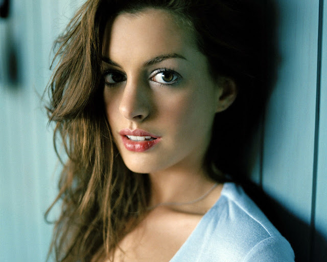 Anne Hathaway images