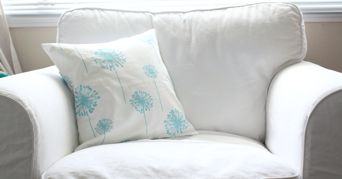 Designer Pillow Cover Tutorial {beginner level sewingl} Naturally