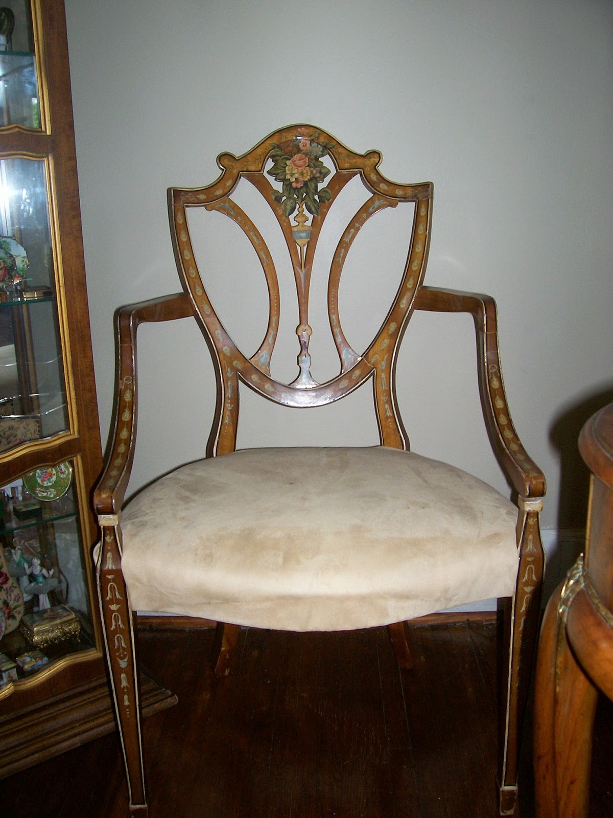 Eye For Design Decorating With Antique Painted Satinwood Furniture