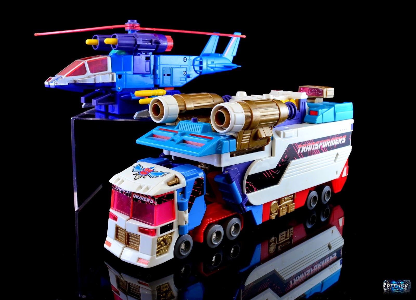 Brricy's Transformers Reviews A Couple Euro G1 Turbomasters